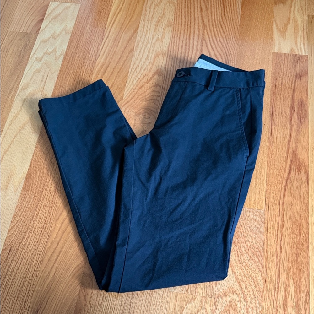 Like new Men’s Vineyard Vines Pants
